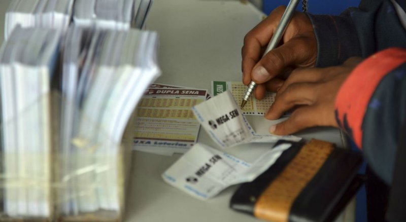 Mega-Sena pode pagar R$ 80 milhões neste sábado