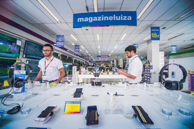 Magazine Luiza: 