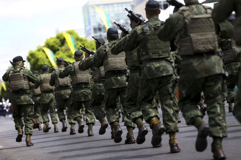 Liminar do STF diz que militares não podem intervir em outros poderes