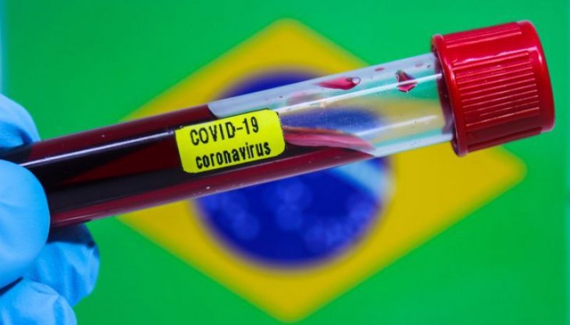 OMS vê melhora em números da Covid-19 no Brasil, mas aponta risco de novos picos