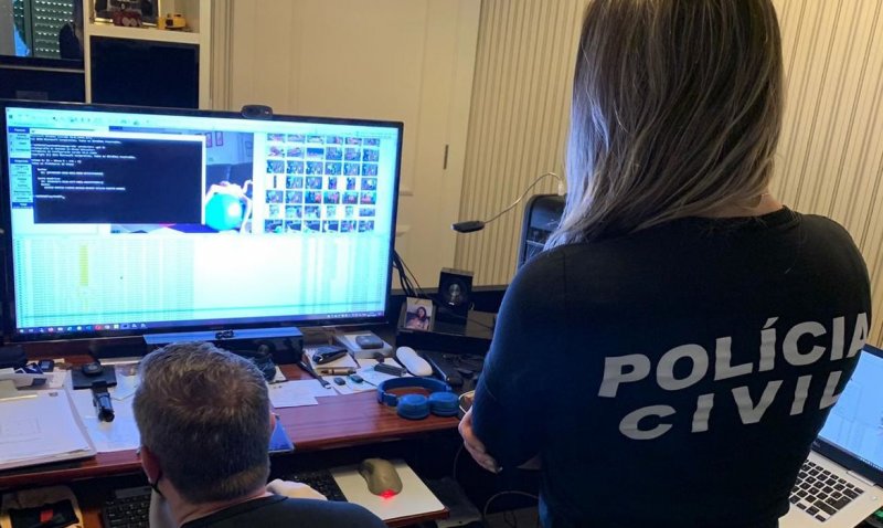 Operação localiza estúdio com material de abuso infantil