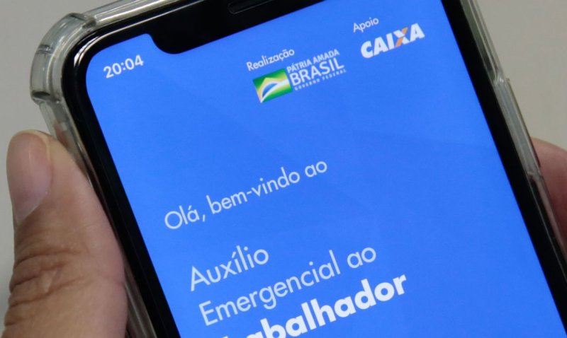 Auxílio emergencial será pago em 5 de abril, se Bolsonaro autorizar