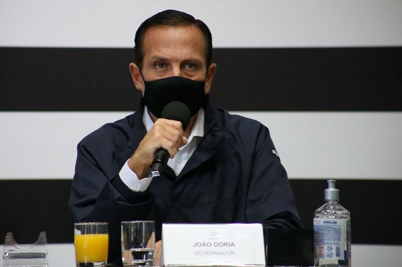 Governo de SP amplia horário de funcionamento do comércio e libera serviços até 21h